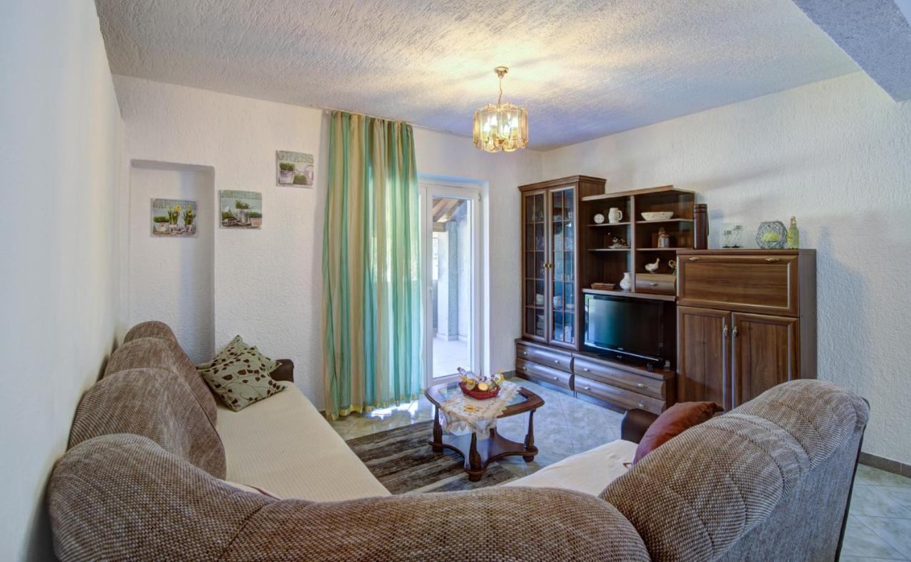 Апартаменты House Of Velebit Adria Сень Экстерьер фото